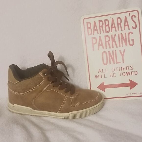 PLACE TAN SHOES SZ 3 - Picture 1 of 8